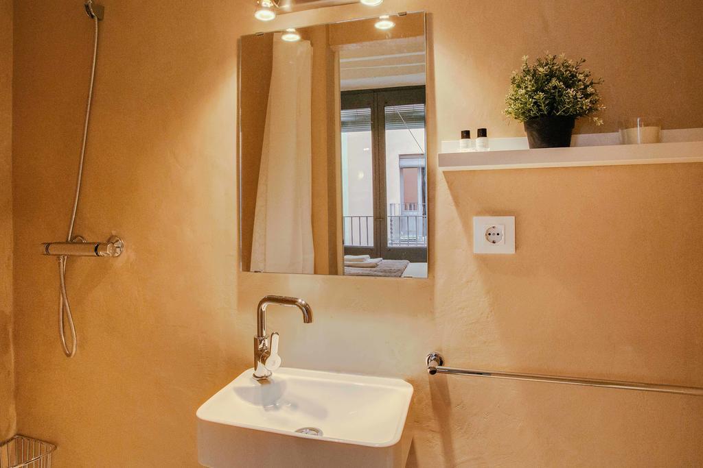 Flateli Ballesteries Girona Exterior photo